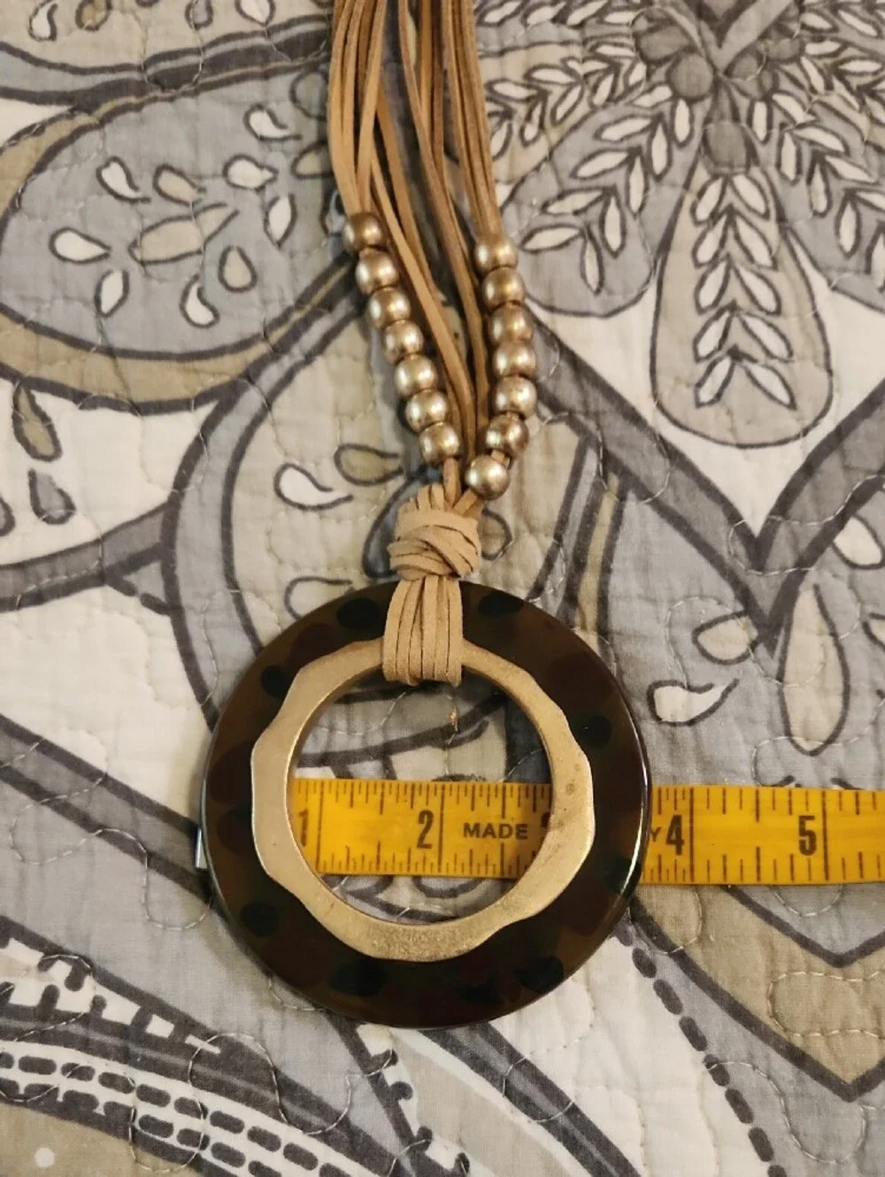 Boutique Tortoise Look Pendant Necklace